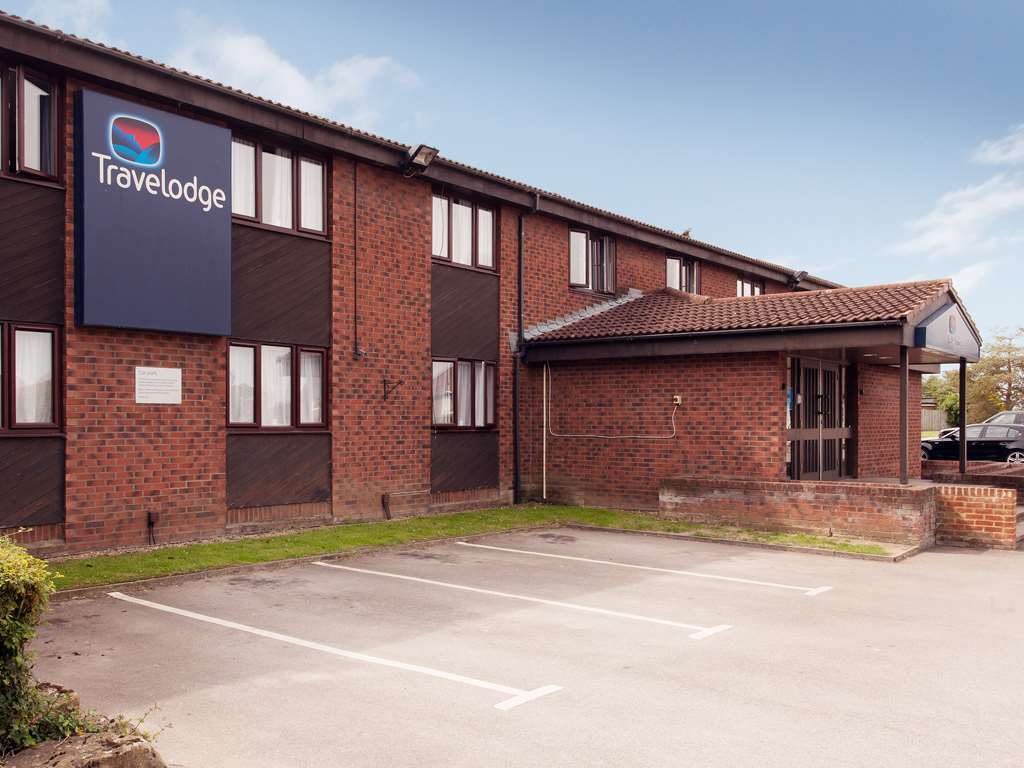 Travelodge Reading Whitley Exterior photo
